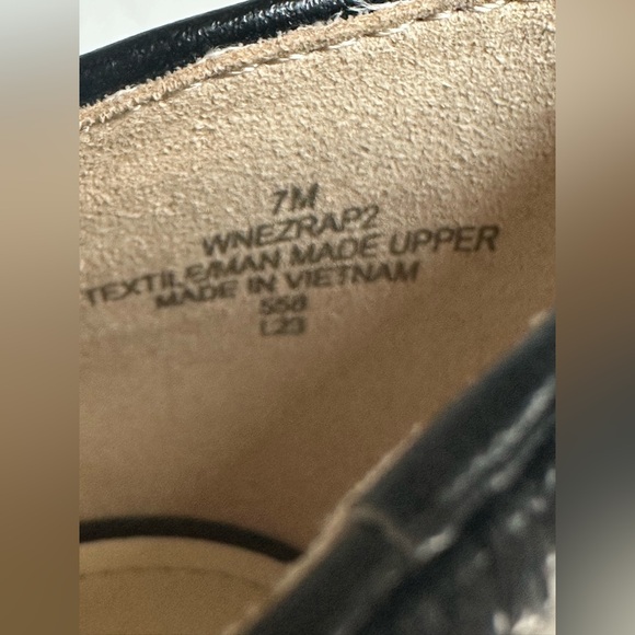 Nine West‎ Women's sz 7 Pointy Toe Pumps - Picture 8 of 9